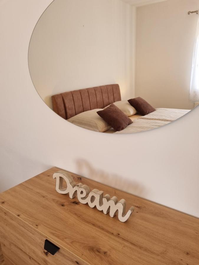 Apartman Tea Privlaka  Exterior photo